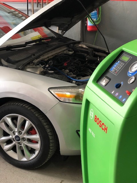 car air conditioning service